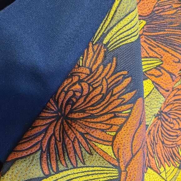 Anthropologie fitted dress - Picture 2 of 9